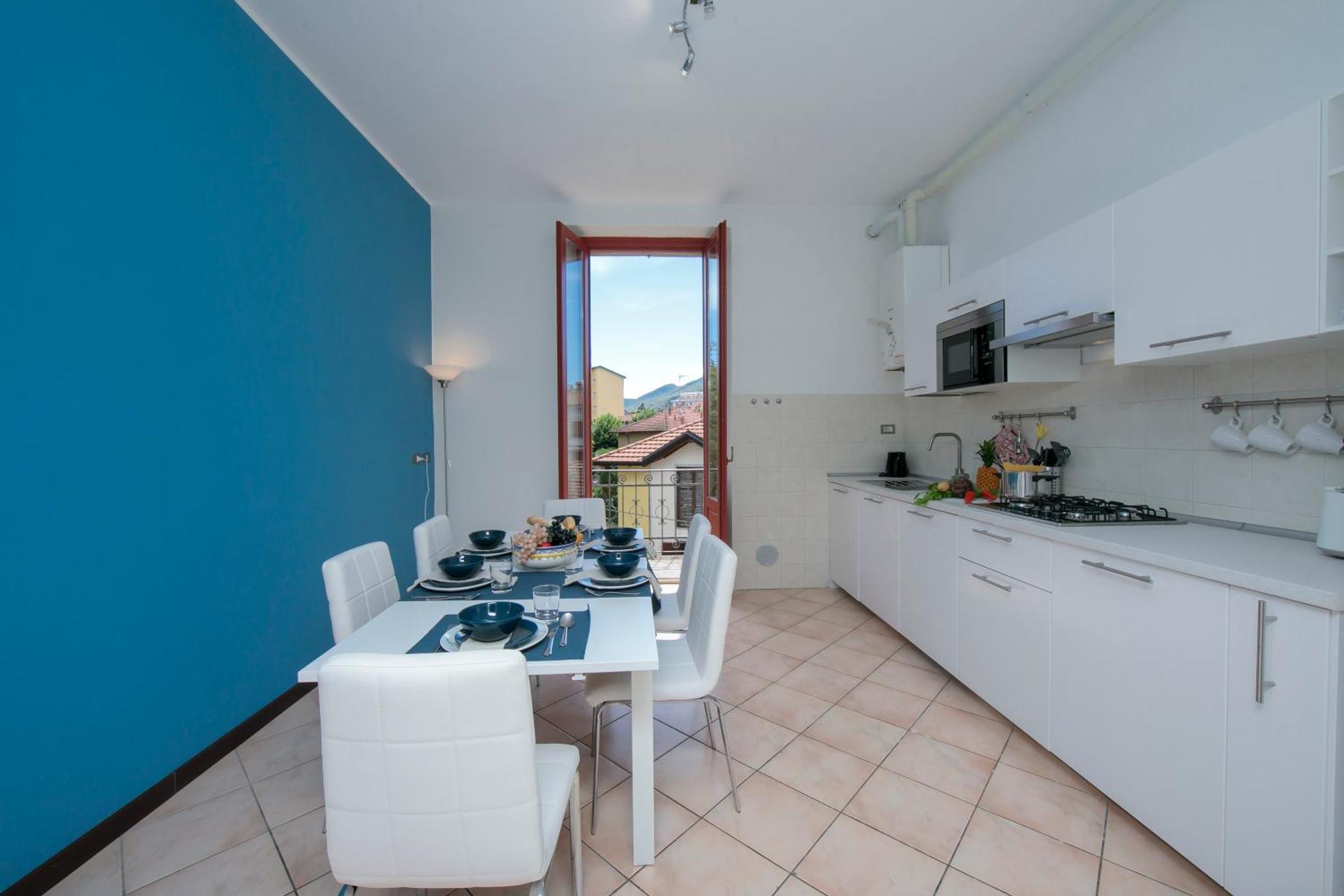 Residenza Oleandro Lake View Luino Center Exterior foto